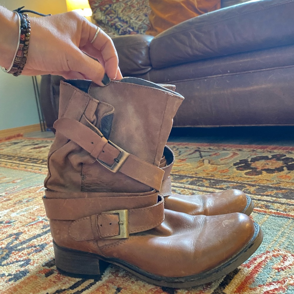 Steve Madden Boots